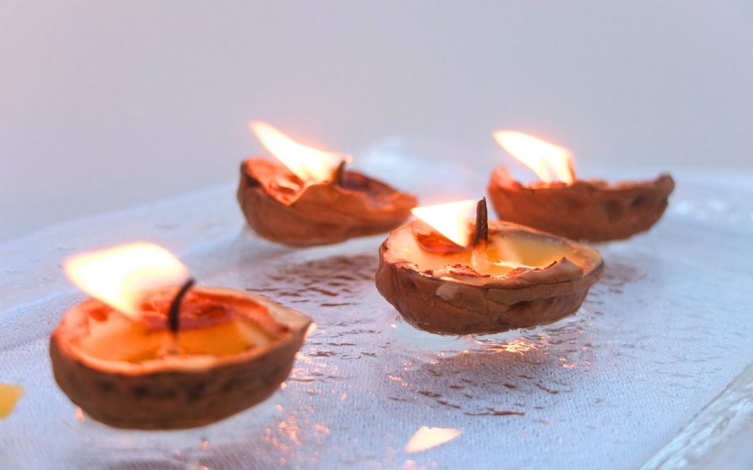 faire des bougies naturelles à partir de coquilles de noix