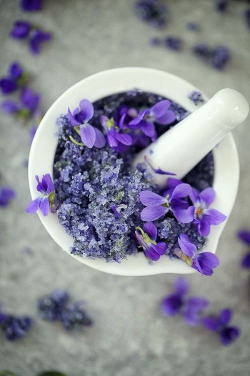 sucre parfumé à la violette